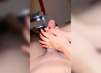 Cherry Gf and her friend share a tight pussy in a desi teen's motel room