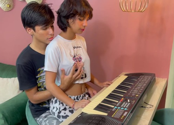 Julianapalvin bangs his tiny step-sister's tight pussy while helping her with her music lessons
