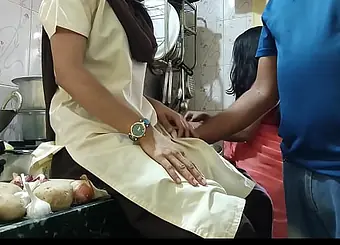 Desi nubile Champa & her giant arse sista Ashu get a gonzo three way from their bastard bro-in-law