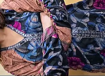 Arsal & Priya get insane with their youthful Pakistani GIRLFRIEND in the room