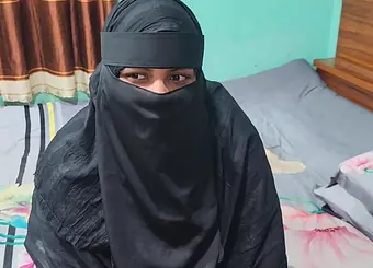 Watch Desi GF and BF nail each other in clear audio while getting doggystyled