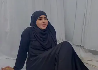 Indian Bhabhi Sadia Bhabhi takes her man to Cox's Bazar for a steamy motel sex romp