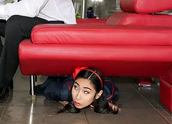 Mini Oriental Chick With a Tight Slit