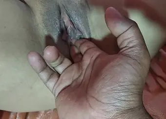 Indian couples hook-up video