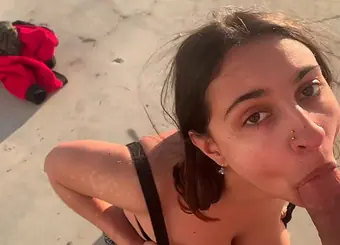 Public Face Nailing Phat-Jugged Indian In Malibu And Drinks Jizz