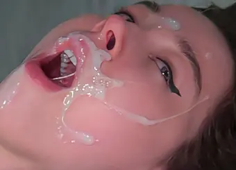 CURRENCY-SHOTS COMPILATION - Stud-lava Wettened Hoes ´