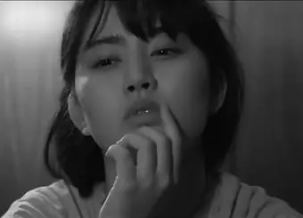 Japanese senior gets a hot facial and a cumshot in homemade video