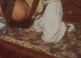 Watch this hot wifey get teased & denied while at work, all the while enjoying herself