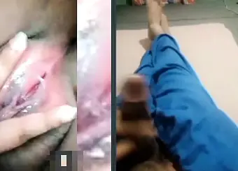 Watch how this Pakistani Tik Tok starlet gets naughty in a scandalous late night mms party